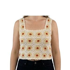 Boho Crochet Floral Crop Top